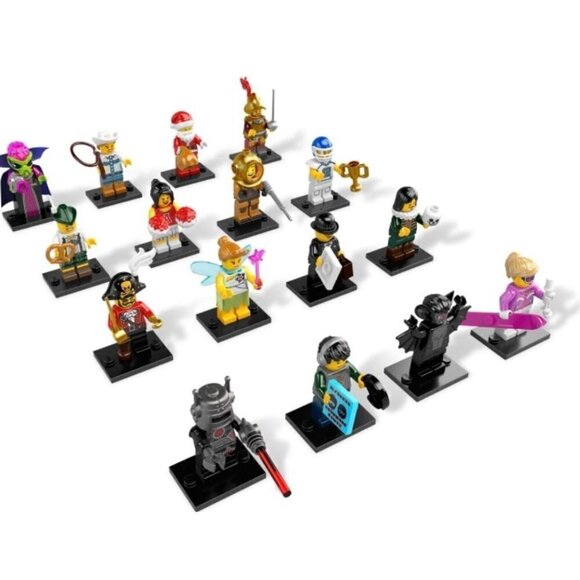 LEGO® Minifigures, Series 8 #8833 Collectible Random Pack - Picture 3 of 6